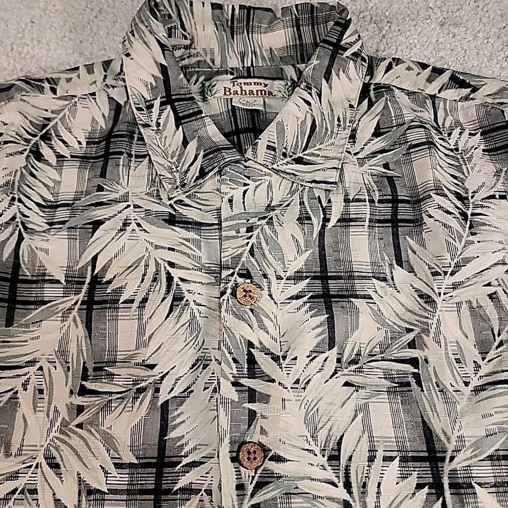 Tommy Bahama Silk Shirt Medium Palm Plaid Camp Aloha Button Up Grey White VTG